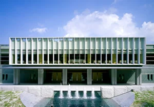 福岡市斎場外観